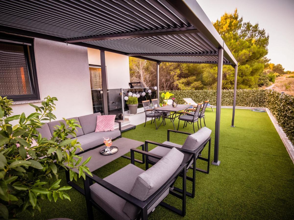My Adriatic Place With Private Garden And Garage Шибеник Экстерьер фото